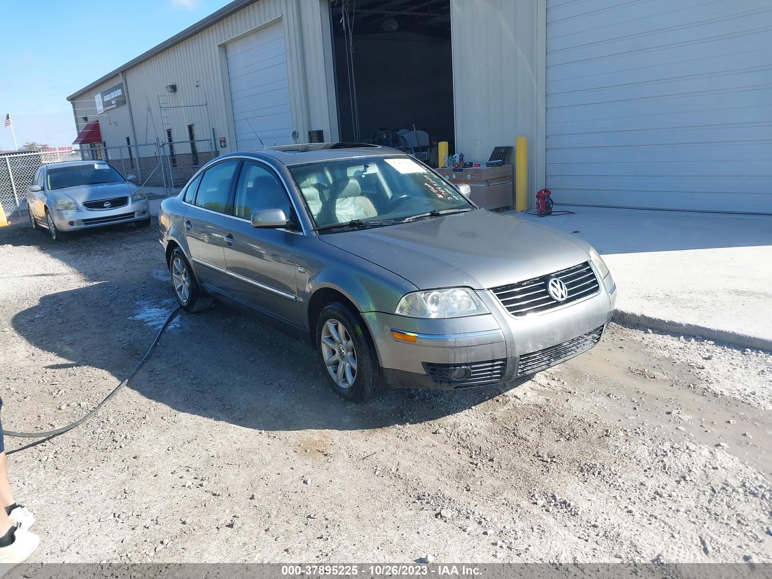 volkswagen passat 2004 wvwpd63b34e030945