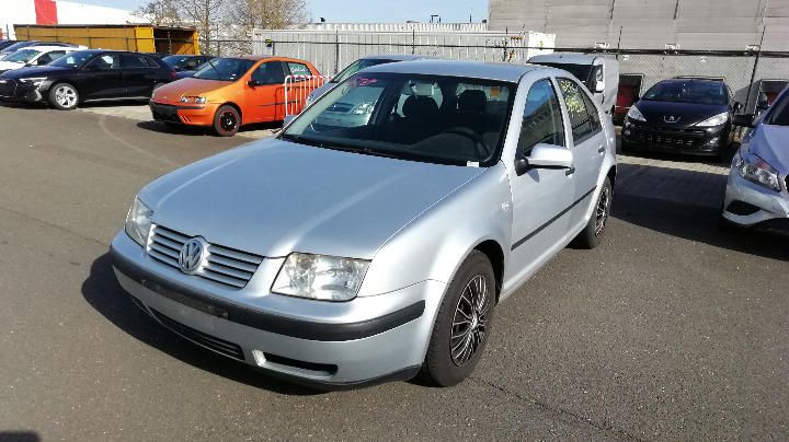 volkswagen bora saloon 2003 wvwzzz1jz3w470850