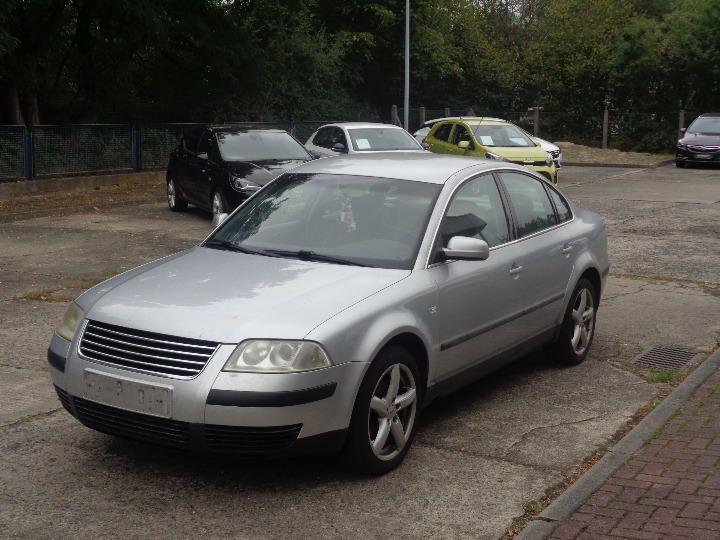 volkswagen passat saloon 2001 wvwzzz3bz1p212646