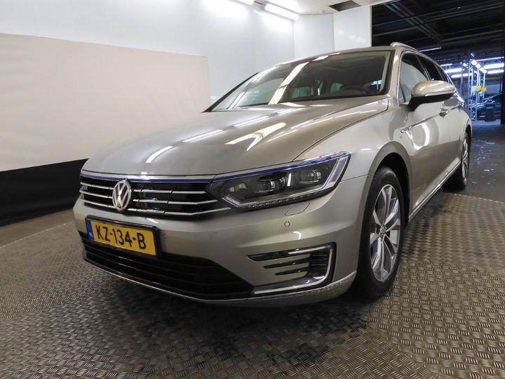 volkswagen passat variant 2016 wvwzzz3czhe096154