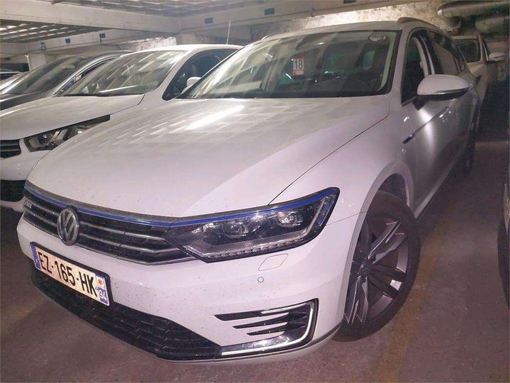 volkswagen passat sw 2018 wvwzzz3czje034058