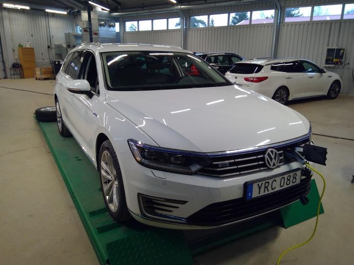 volkswagen passat 2019 wvwzzz3czke014081