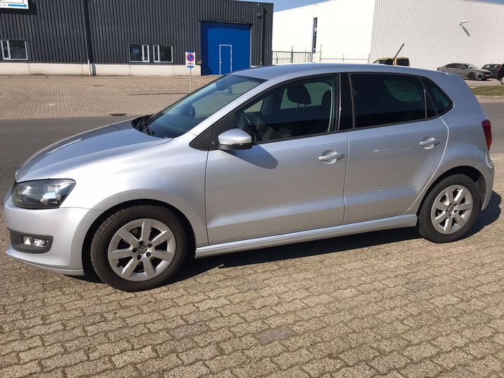 volkswagen polo 2011 wvwzzz6rzby329534