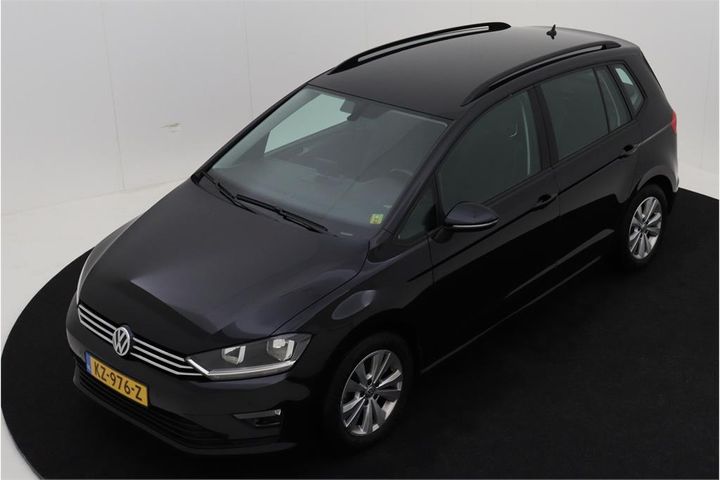 volkswagen golf sportsvan 2017 wvwzzzauzhw532701