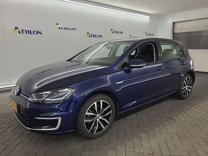 volkswagen  2018 wvwzzzauzj8909742