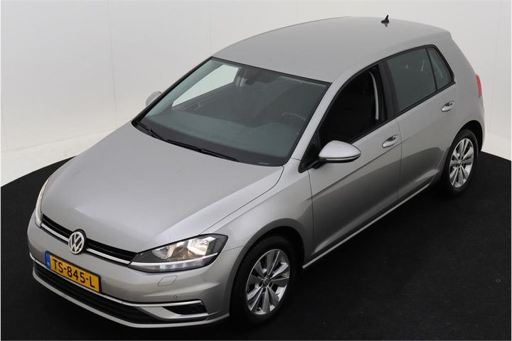 volkswagen golf 2018 wvwzzzauzjp110223