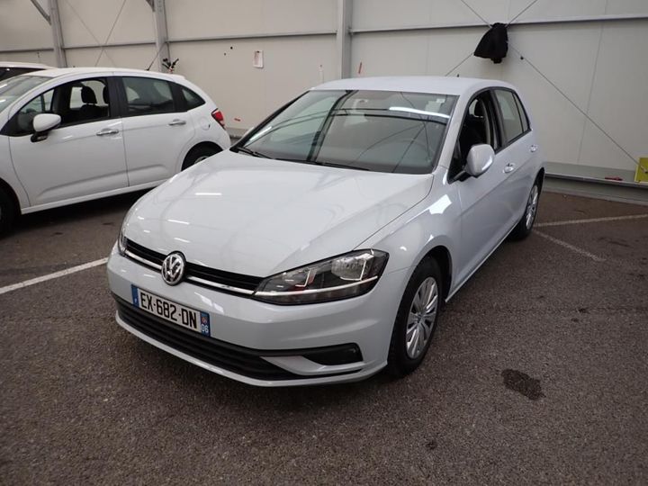 volkswagen golf 5p 2018 wvwzzzauzjw140652