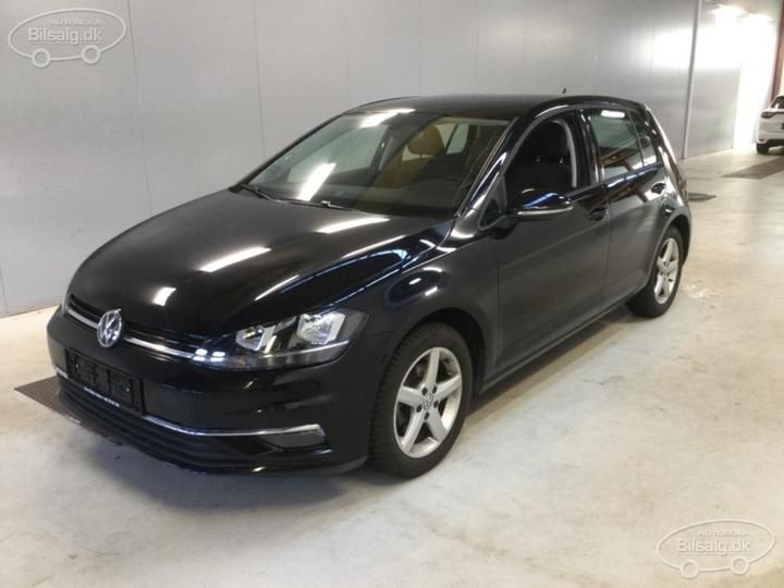 volkswagen golf hatchback 2018 wvwzzzauzkp018627