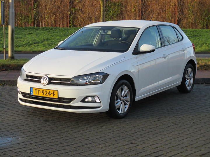 volkswagen polo hatchback 2018 wvwzzzawzjy207512