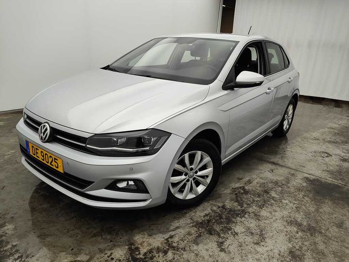 volkswagen polo &#3917 2018 wvwzzzawzky048213