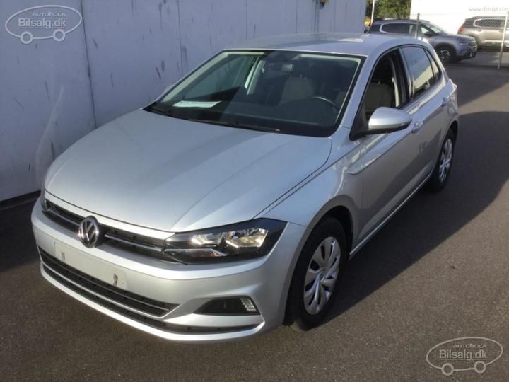 volkswagen polo hatchback 2019 wvwzzzawzky175625