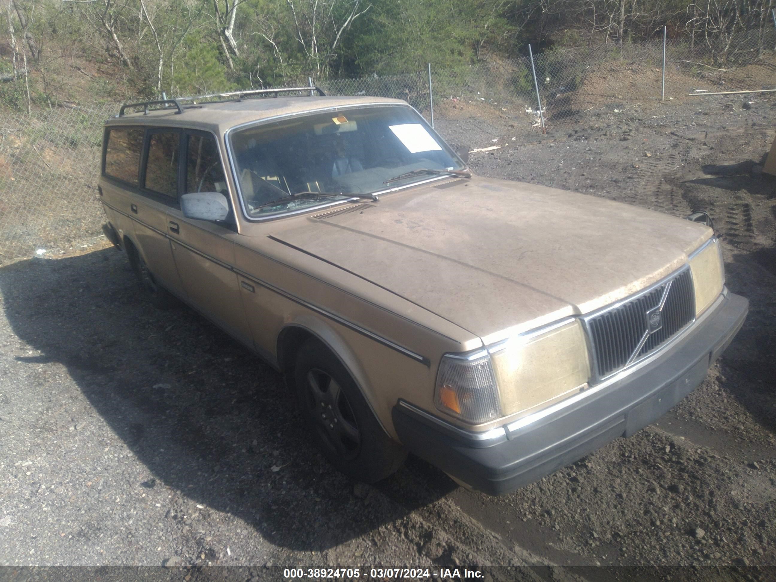 volvo  1990 yv1aa8852l1866775