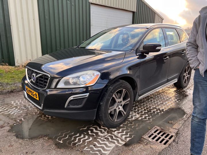 volvo xc60 2011 yv1dz7056b2204774