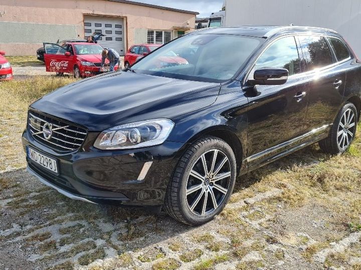 volvo xc60 2017 yv1dz97c6h2132802