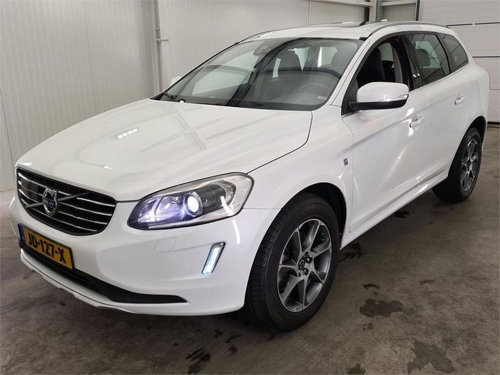 volvo xc60 2016 yv1dza8cdg2897296