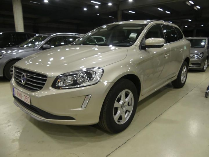 volvo xc60 2017 yv1dzarc1h2121834