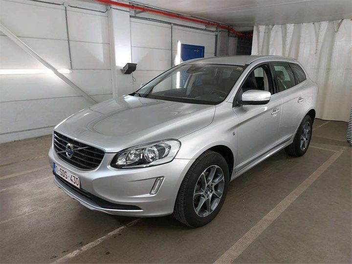 volvo xc60 2017 yv1dzarcdh2072735