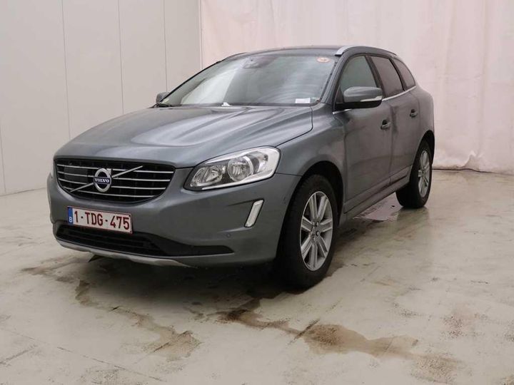 volvo xc60 2017 yv1dzarcdh2215070