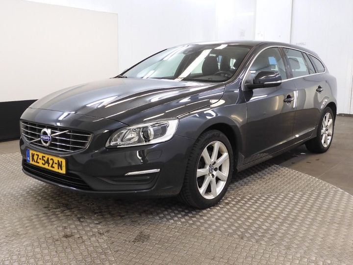 volvo v60 2017 yv1fw28l0h1355380