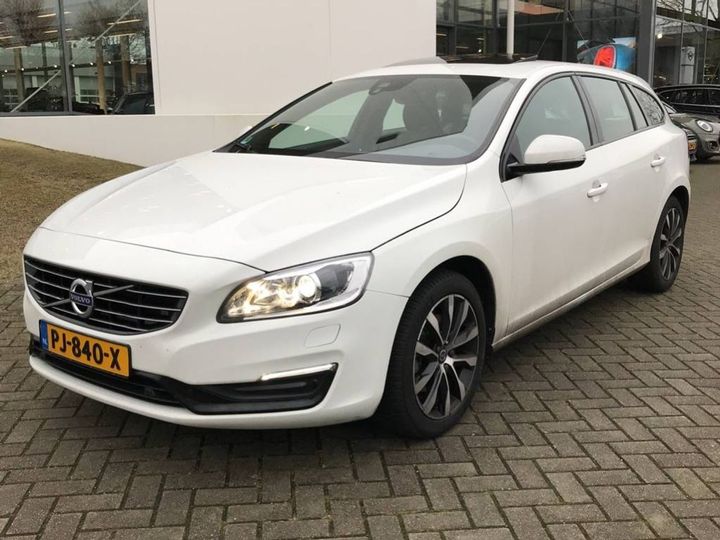 volvo v60 2017 yv1fw28l0j2378081