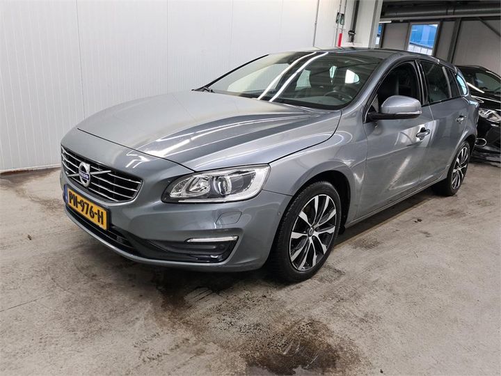 volvo v60 2017 yv1fw29l0h2373929