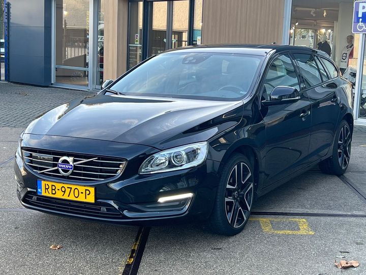 volvo v60 2017 yv1fw29l0j2385760