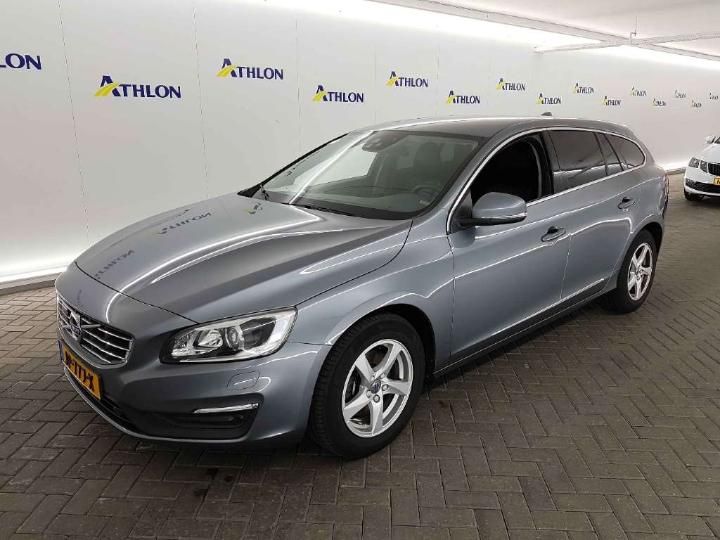 volvo v60 2016 yv1fw7481g1324253