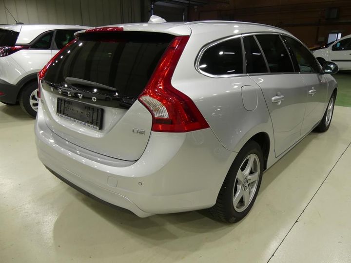 volvo v60 2016 yv1fw74c1h1342880