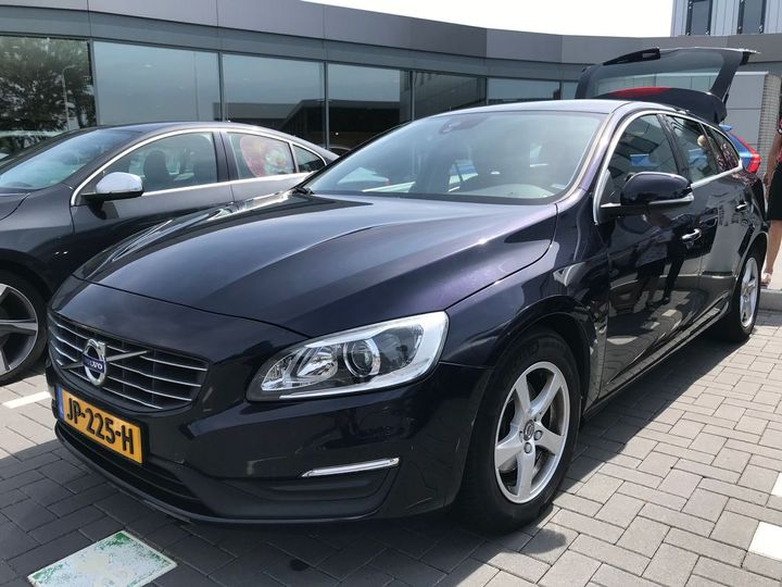 volvo v60 2016 yv1fw7880g1323970