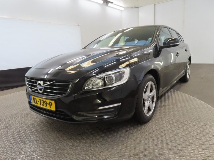 volvo v60 2018 yv1fw7880j2393108