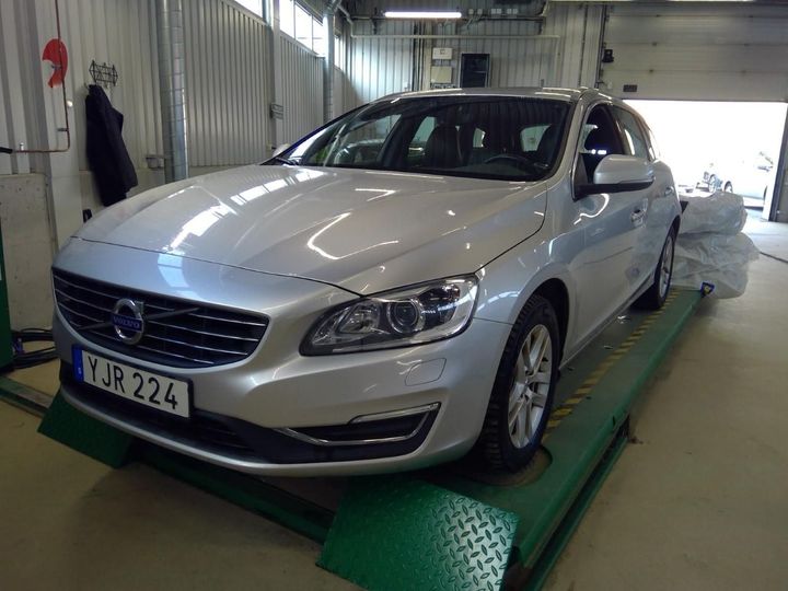 volvo v60 2017 yv1fwa5c6h1360637