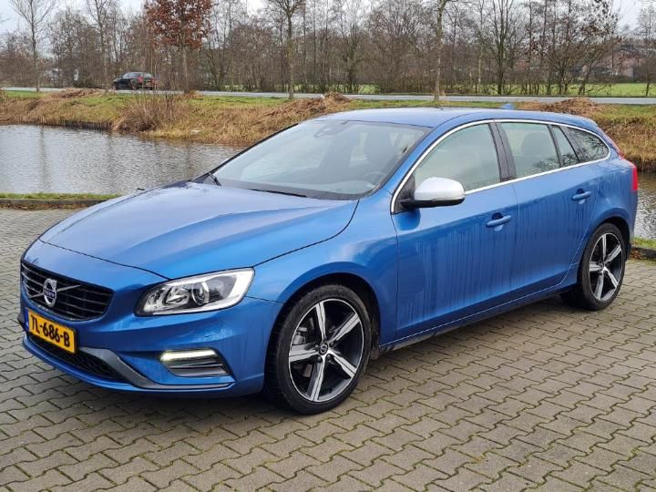 volvo v60 2018 yv1fwa8cdj2411446