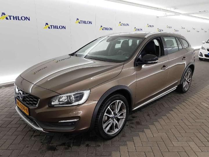 volvo v60 cross country 2015 yv1fza881g1012184