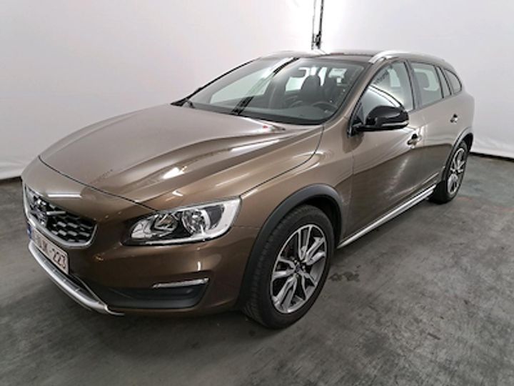 volvo v60 cross country diesel 2018 yv1fzarc1g1014059