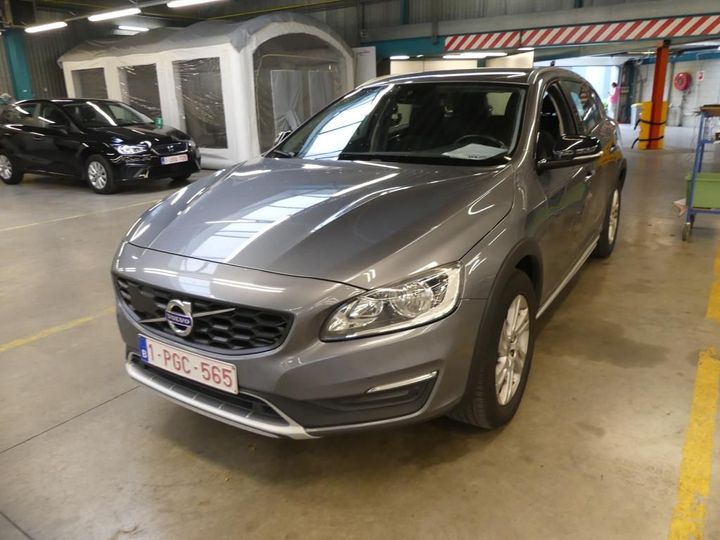 volvo v60 cross count 2016 yv1fzarc1h1024404