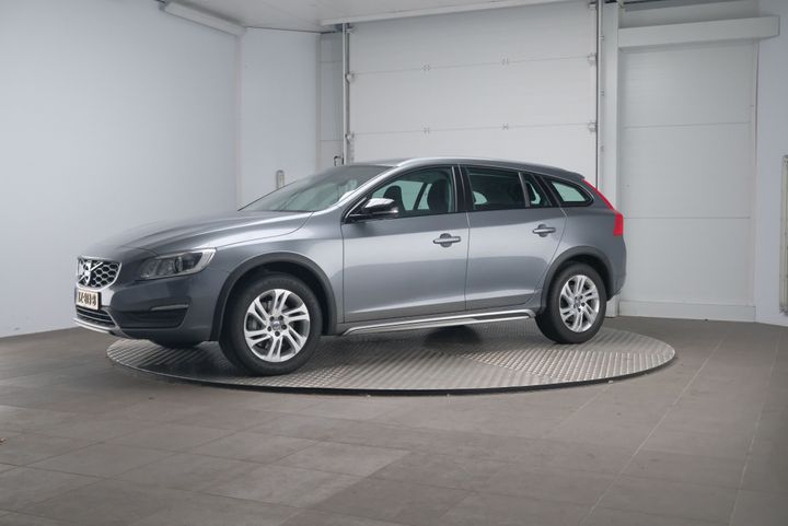 volvo v60 cross country 2017 yv1fzarc1h1033963