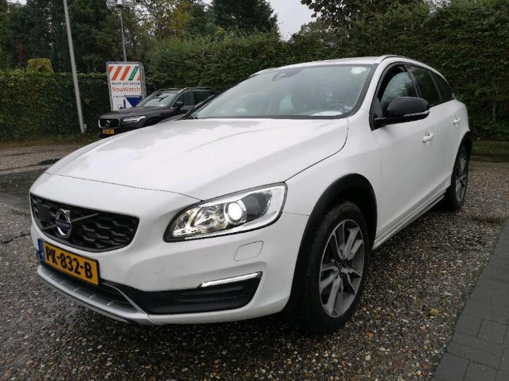 volvo v60 2017 yv1fzarc1j2042754