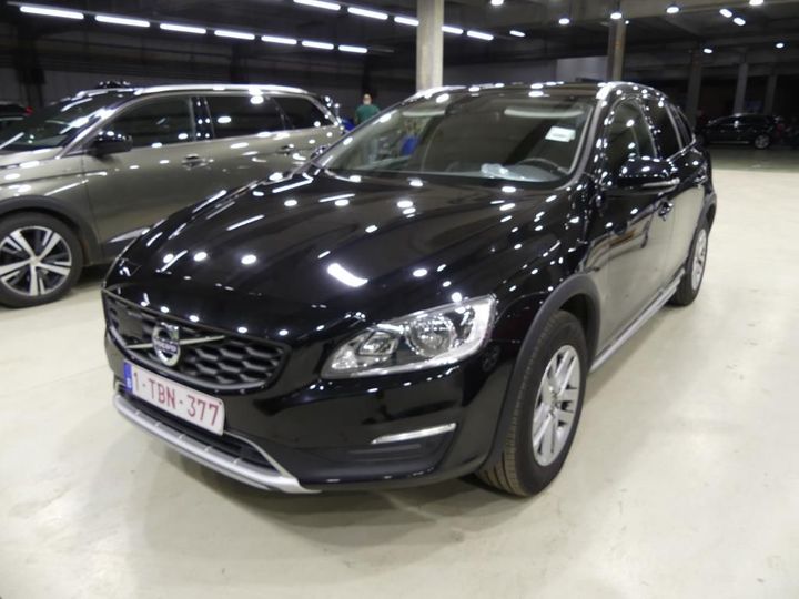 volvo v60 cross count 2017 yv1fzarc1j2044955