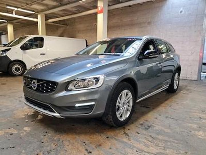 volvo v60 cross country diesel 2017 yv1fzarc1j2048516