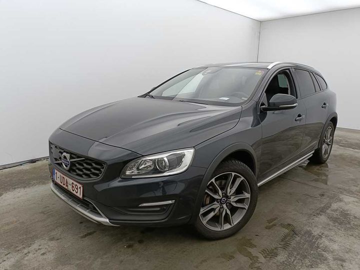 volvo v60 cross country 2018 yv1fzarc1j2055386