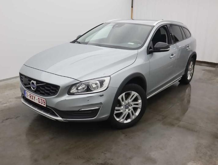 volvo v60 cross country 2017 yv1fzarcdh1038917