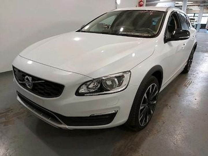 volvo v60 cross country diesel 2017 yv1fzarcdh1040442