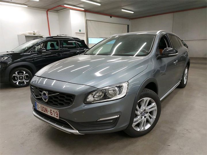 volvo v 60 2018 yv1fzarcdj2043836