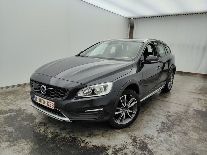 volvo v60 cross country 2018 yv1fzarcdj2056778