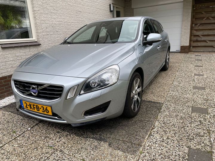 volvo v60 2013 yv1gwaa50d1132643