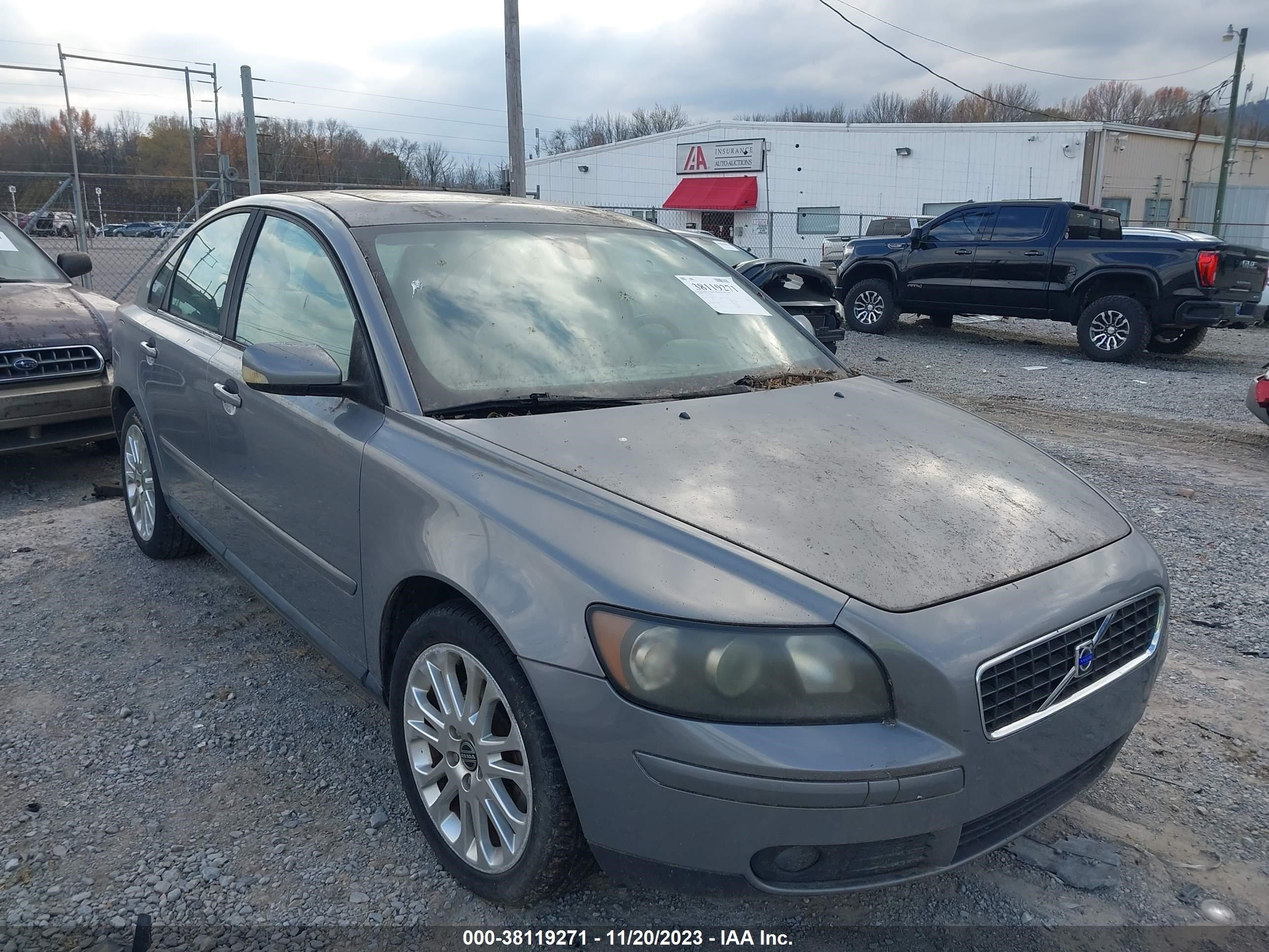 volvo s40 2.4i 2005 yv1ms382452055124