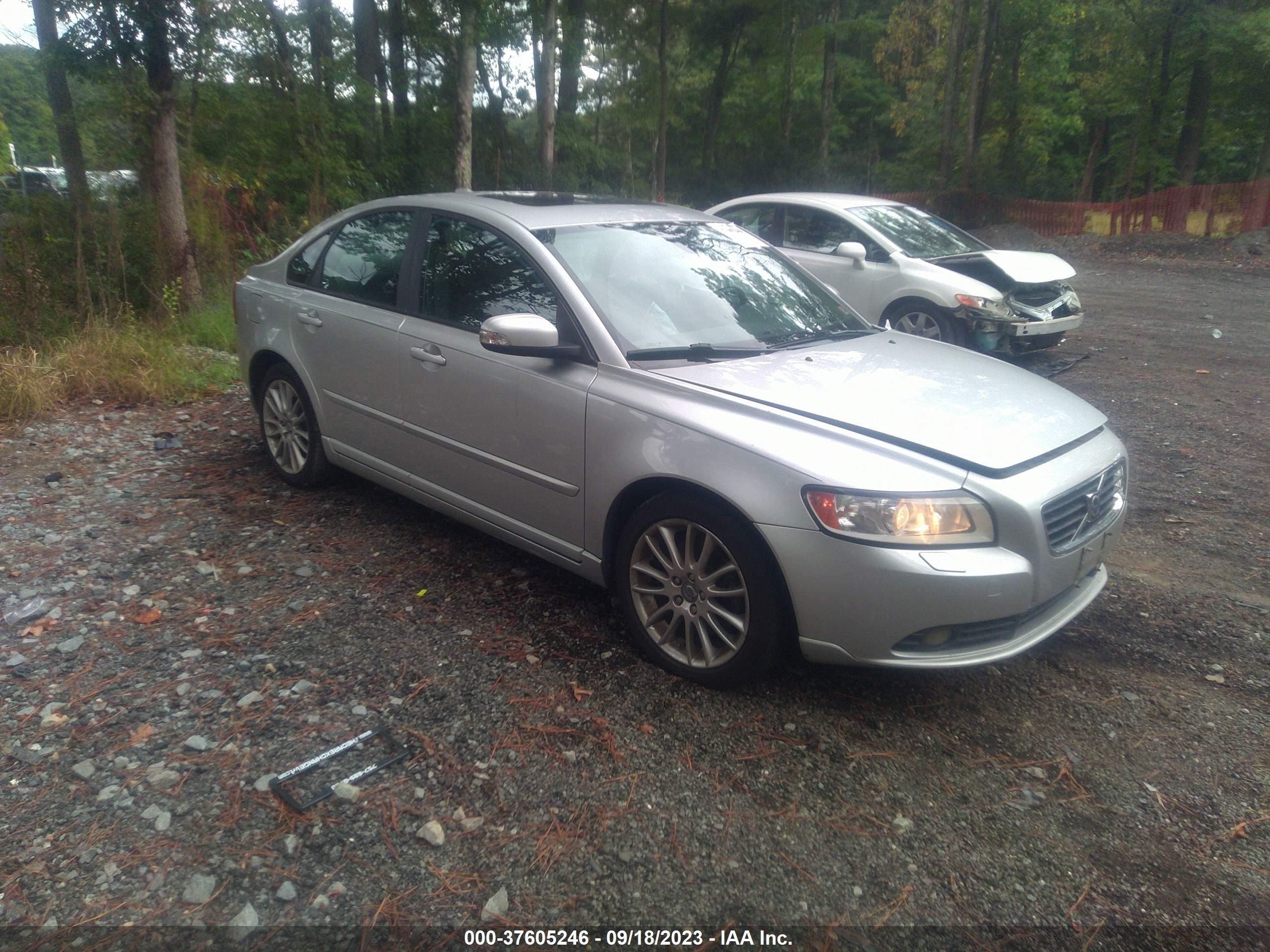 volvo s40 2009 yv1ms390x92444238