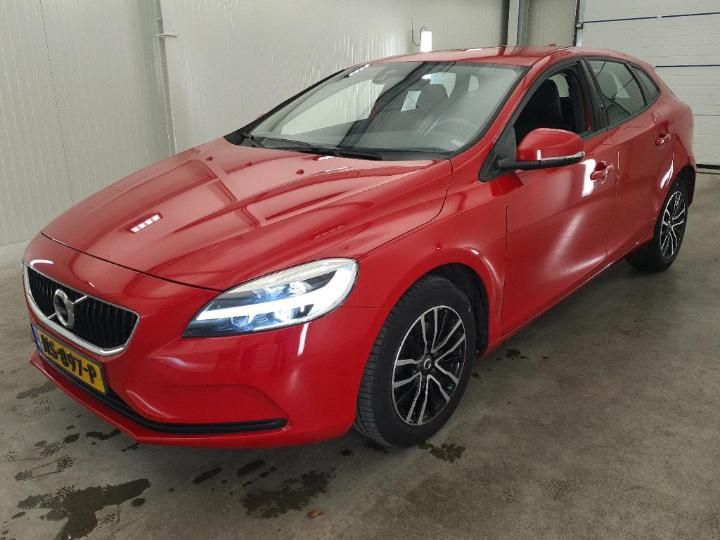 volvo v40 2017 yv1mv2181h2435333