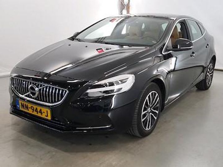 volvo v40 1.5 t2 122pk 2017 yv1mv2880h2427362