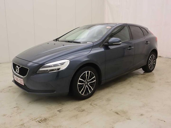 volvo v40 2018 yv1mv28l0j2509392